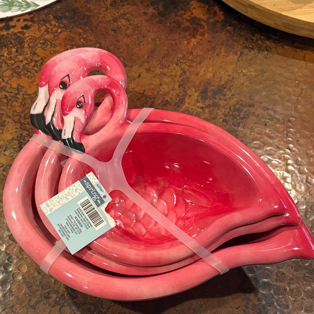 Pink Flamingo plastic Bowls